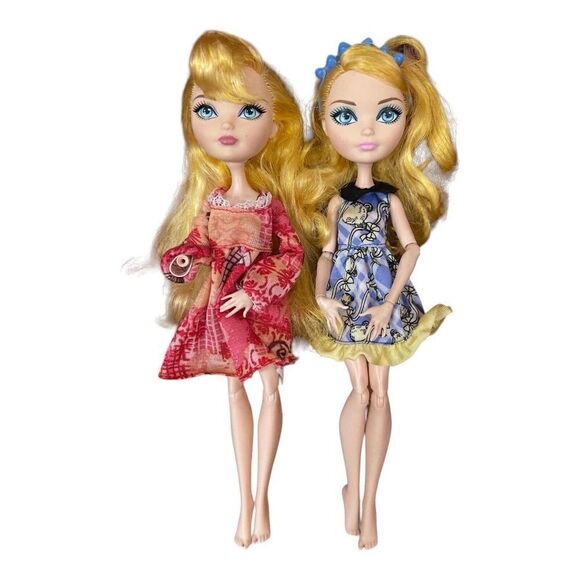 Lot Of 2 Ever After Dolls Apple White Missing One Hand And Blonde Lockes - Picture 1 of 11